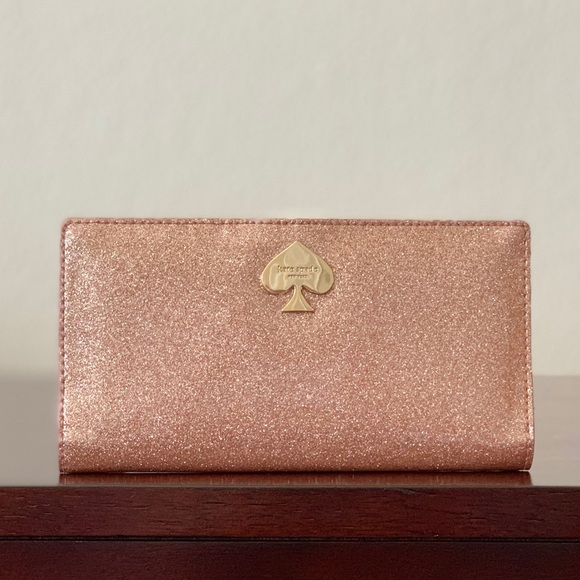 kate spade Handbags - Kate Spade ♠️ Light Pink Sparkle Wallet